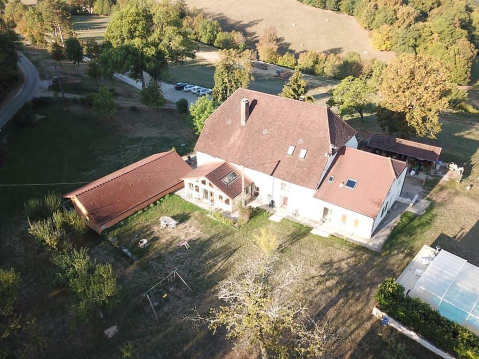 La Ferme De Montard Bed & Breakfast Montmorot Exterior photo